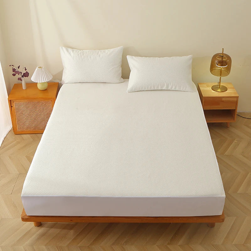 EasYum Bamboo Fiber Waterproof Fitted Sheet And Pillowcases