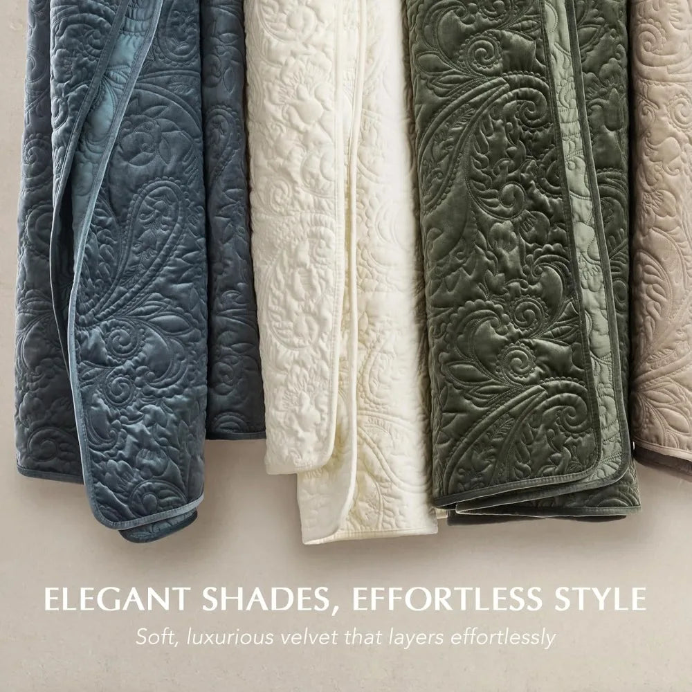 Luxury Pearl Velvet Quilt Set King Size 3 Pieces, Soft Paisley-Stitch Velvet Comforter Set with Pillow Shams, Lightweight