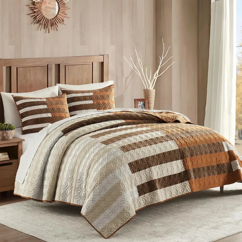Patchwork Quilt Set Farmhouse Bedding Velvet Lightweight
