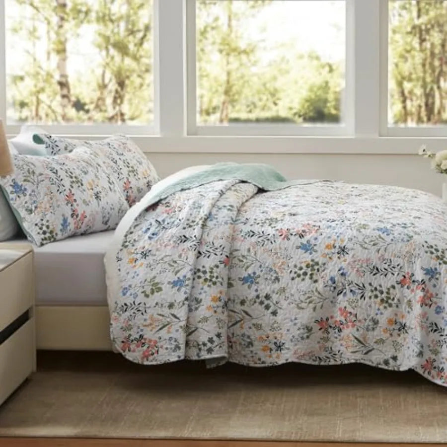 Garden Style Floral Printed 3 Piece Quilt Set Cotton Bedding