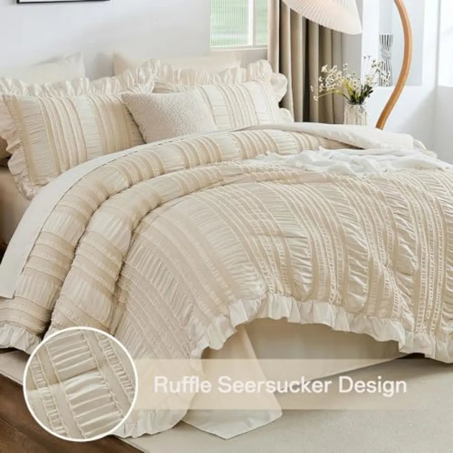 Comforter Set With Ruffle Design 7-Piece Bed In A Bag