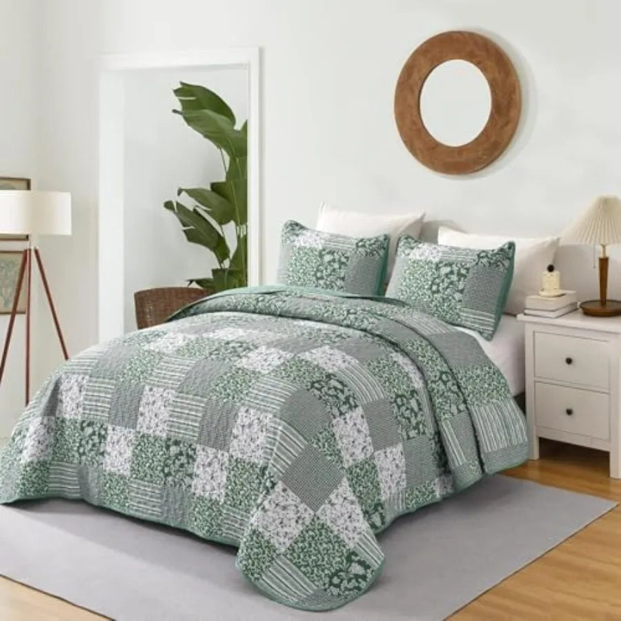 Cotton Quilt Set Patchwork Reversible Bedding 3 Pieces