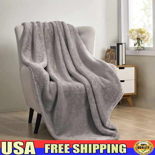 Antimicrobial Plush Polyester Throw Blanket Breathable Machine Washable Cozy