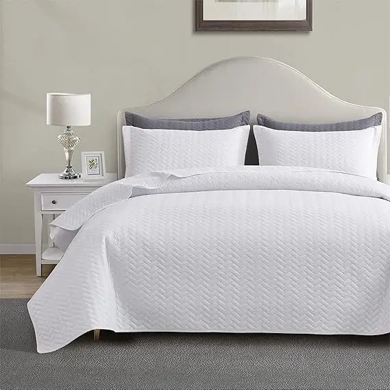 Quilt Set Oversized King Bedspreads, 128x120 Lightweight White Bedspread Light Coverlet for All Season Comforter Bed