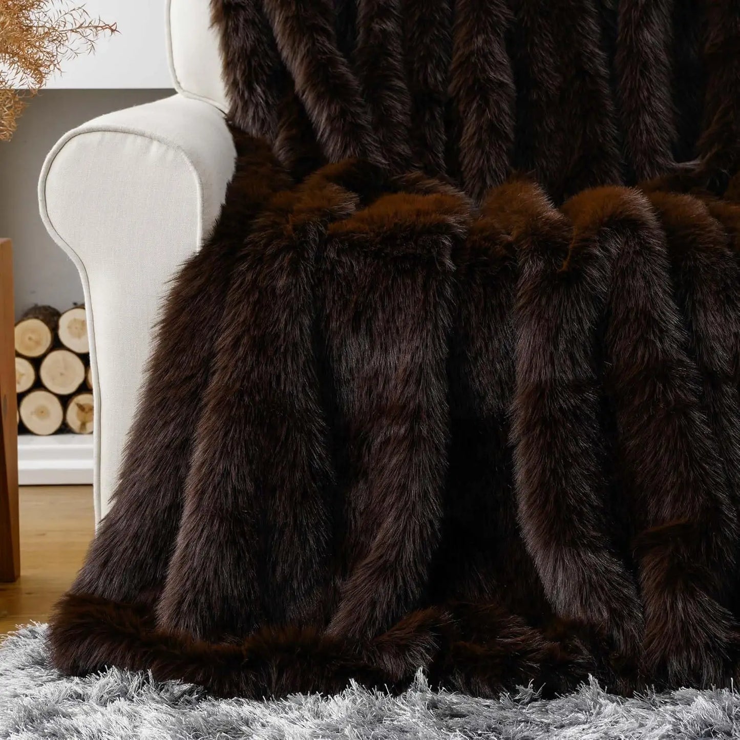 Premium Plush Faux Fur Throw Blanket For Cozy Home Decor