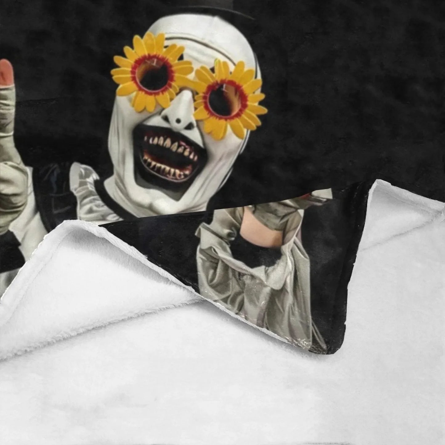 Terrifier Super Soft Throw Blanket Flannel Breathable Horror Clown